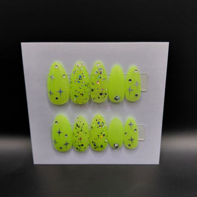 Hovedbilde Neon Stars Alien Nails