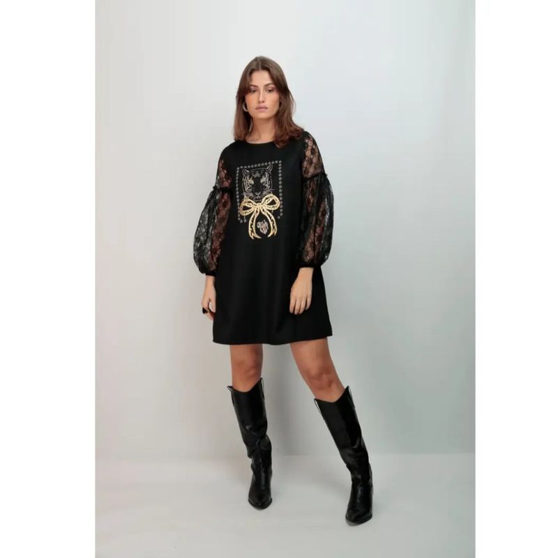 Kjole med store ermer